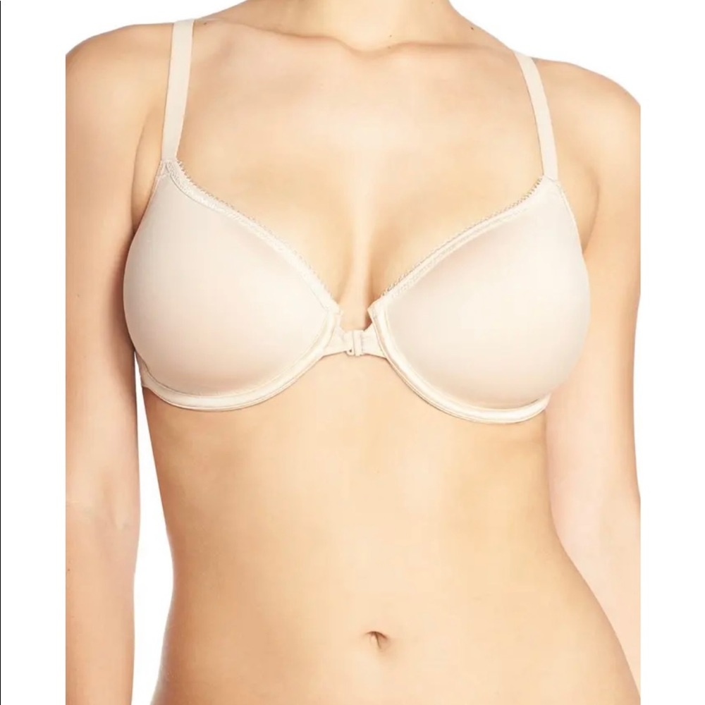Wacoal Basic Beauty Underwire Contour Spacer Bra 34C